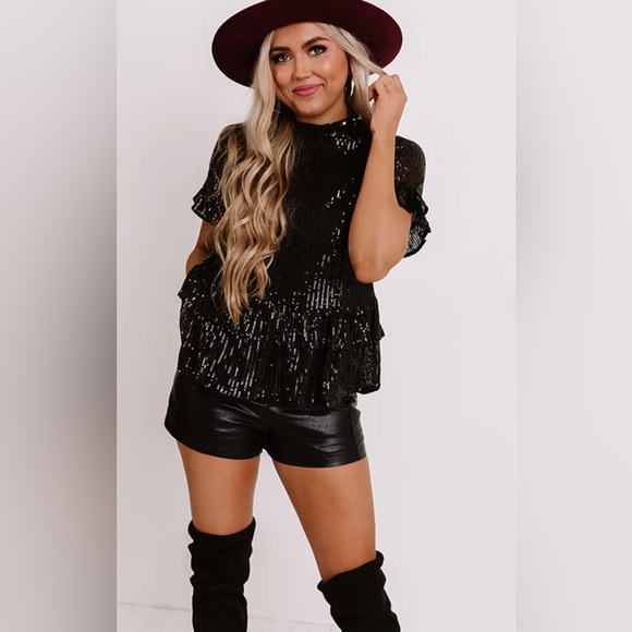 COUNTING DOWN TO KISSES SEQUIN TOP IN BLACK. NWT. - Picture 2 of 5